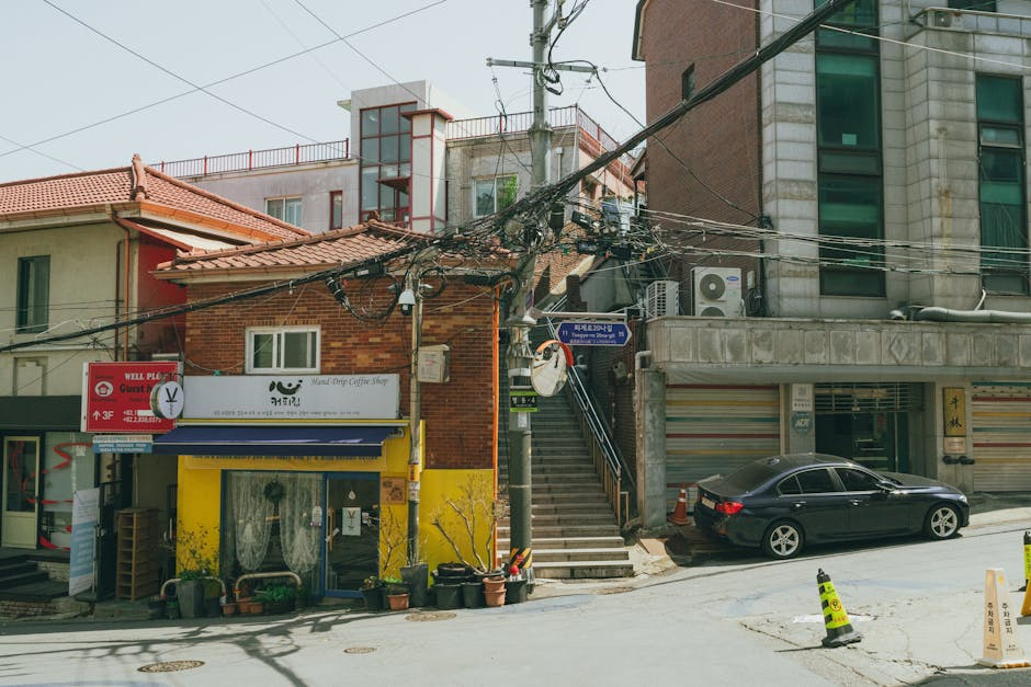 Haebangchon: Seoul’s Neighbourhood That Never Fully Slept