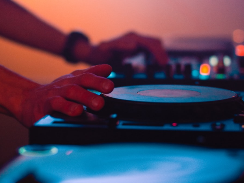 Ableton Live: How Software Changed Who Gets to Make Music — night scene photograph