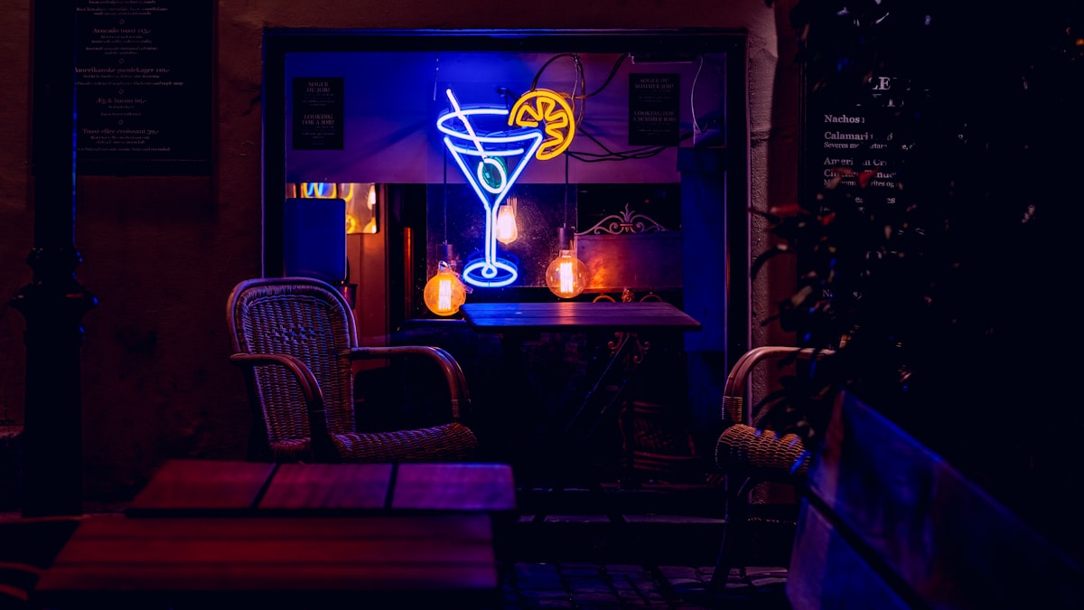Bangkok's Club Culture: Sound Systems, Tourism, and the Underground — night scene photograph