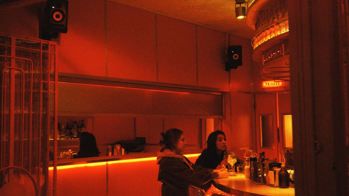 The Club Closing: Why Venues Die and What It Costs the Culture — night scene photograph