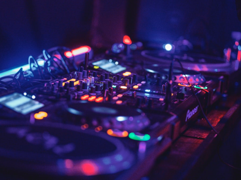 Serato Scratch Live: How Software Saved Vinyl DJing — night scene photograph