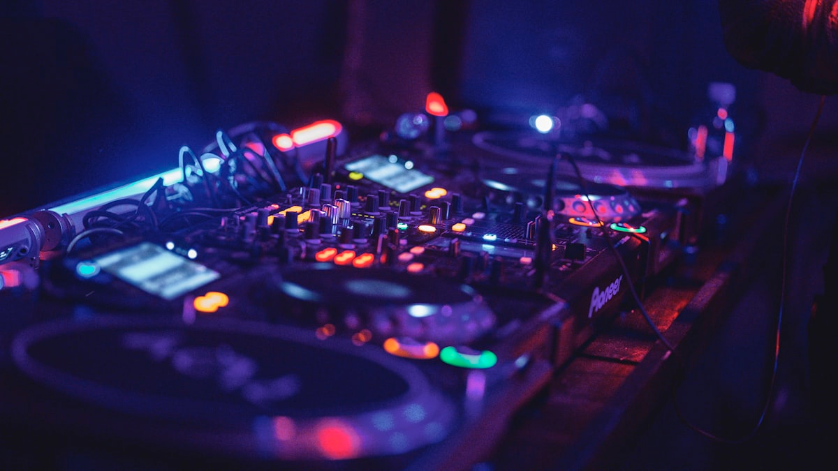 Serato Scratch Live: How Software Saved Vinyl DJing — night scene photograph