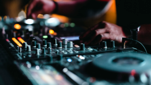 The Superstar DJ: How Booking Fees Went from £500 to £500,000 — night scene photograph