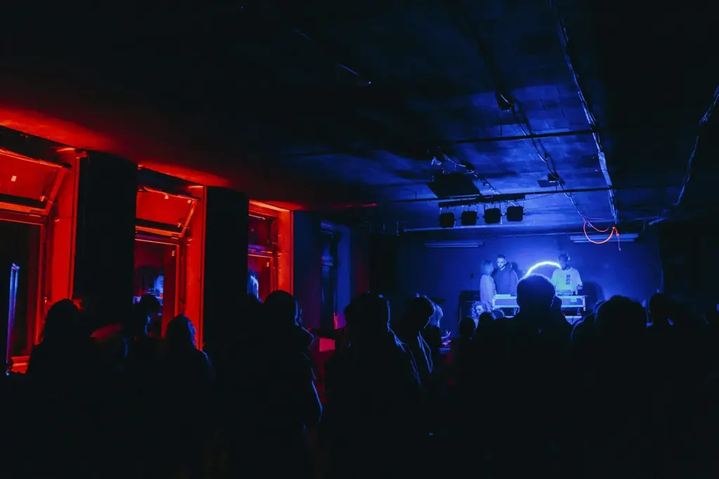 club red blue lights dark