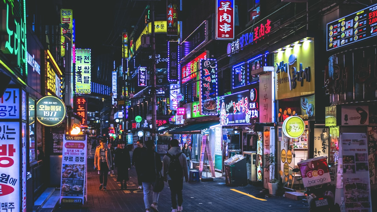 Why Seoul Drinks Where It Drinks: How Every Nightlife District Was Made