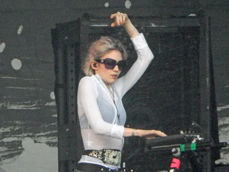 Grimes at Lollapalooza, 2016