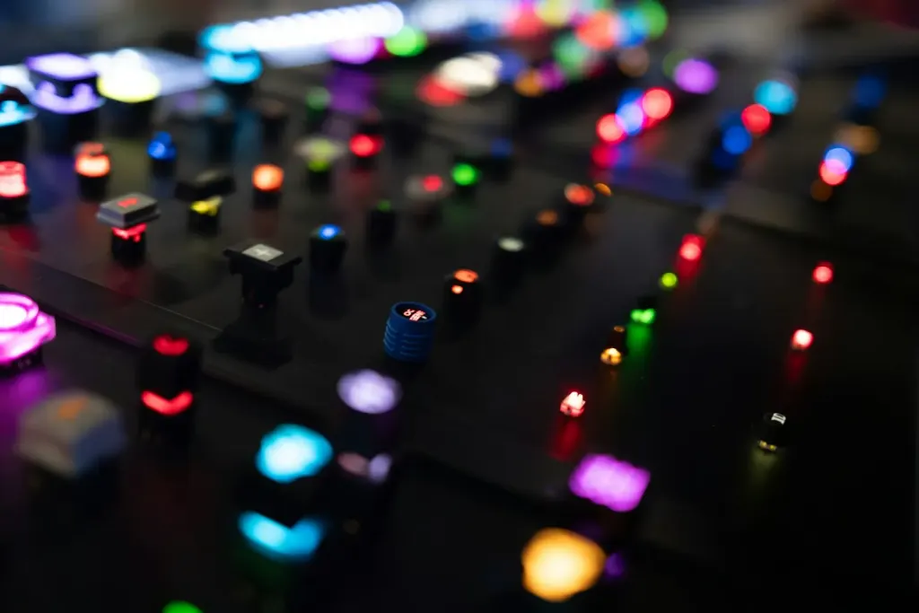 mixer knobs colour lights