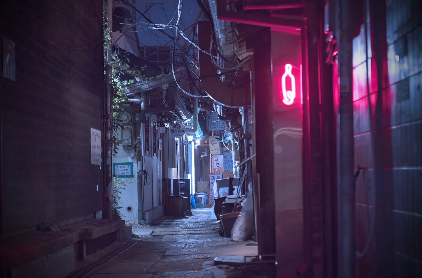 Seoul side street at night