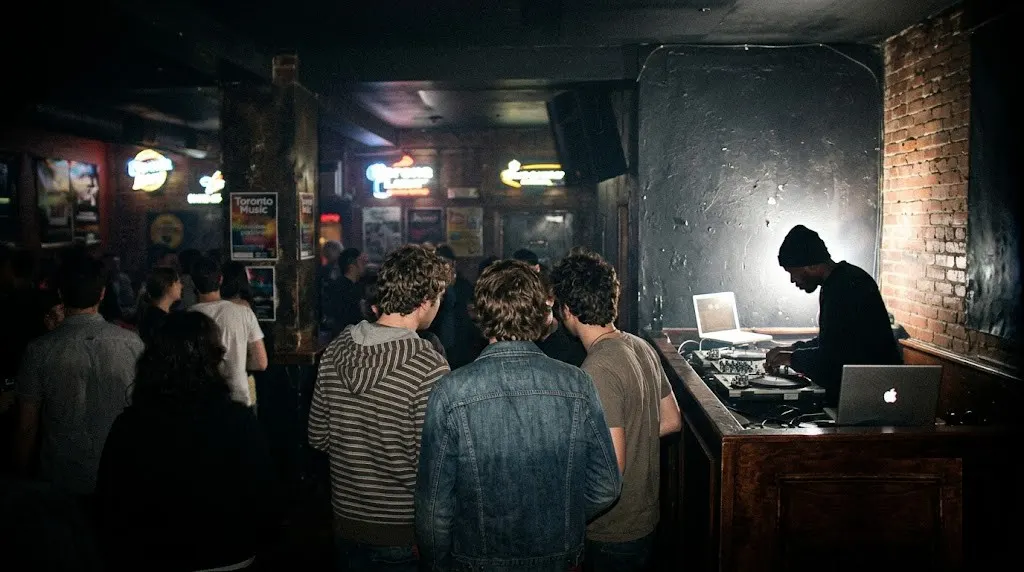 A small club night in the 2000s