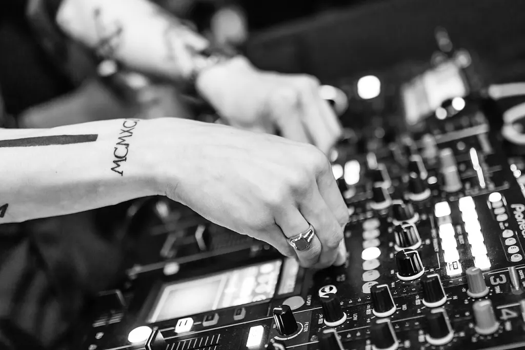 A Pioneer DJM-2000 mixer in black and white